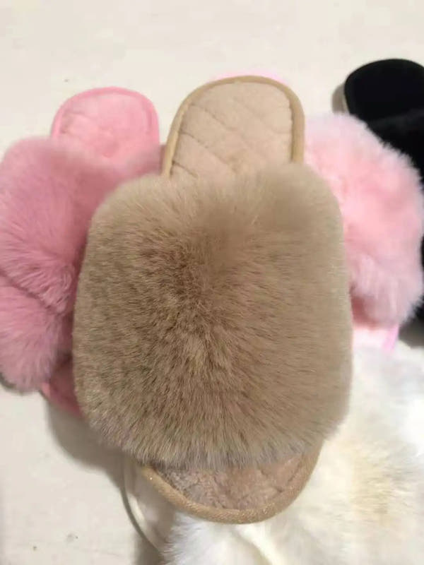 Autumn Winter Women's Cotton Slippers Open Toe Home Warm One Word Furry Slippers Women Floor Plush Warm Shoes